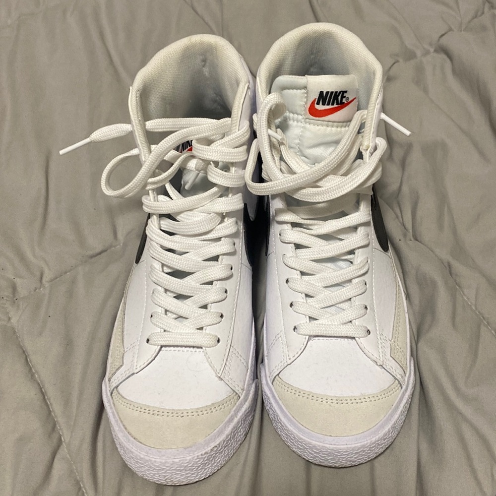 Nike blazer